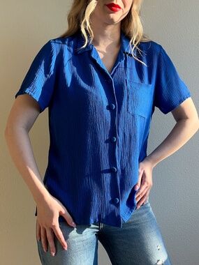 Vintage 1990s Cobalt Blue Textured Button Down (S/M)